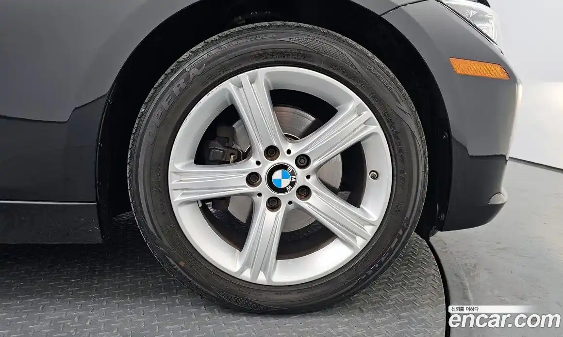 BMW 3-Series 2014 2.0 Автомат в Москве № 192412, фото 13