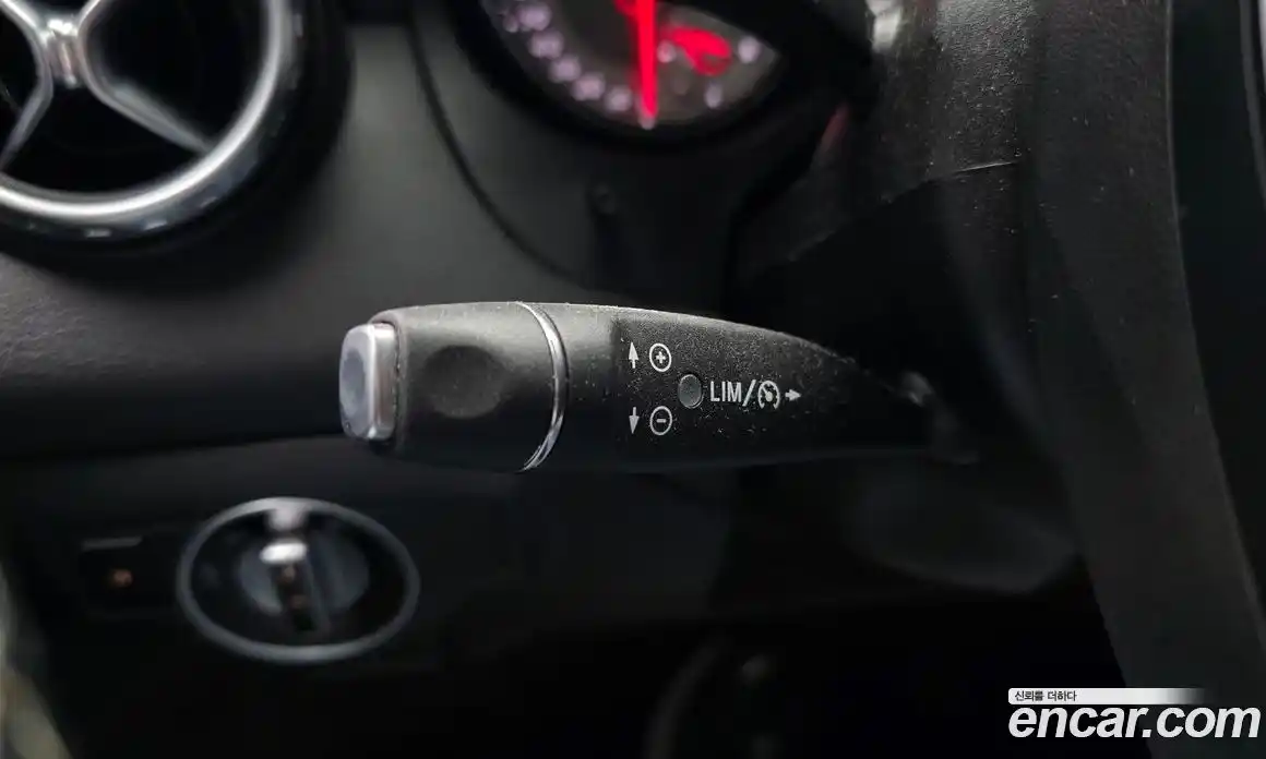 Mercedes-Benz GLA-Class 2015 2.1 Автомат в Москве № 194642, фото 6