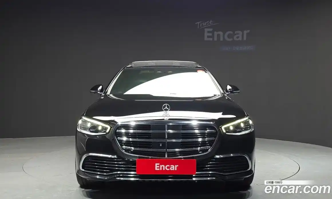 Mercedes-Benz S-Class 2022 4.0 Автомат в Москве № 195352, фото 3