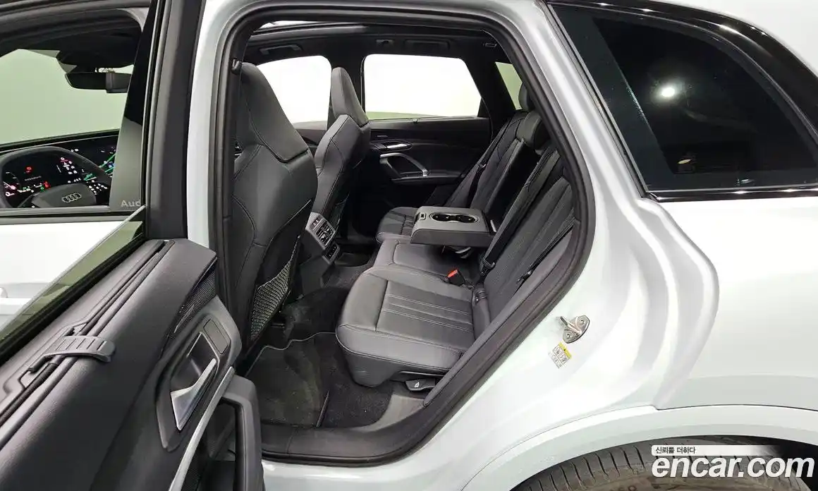 Audi Q5 2025 2.0 Автомат в Москве № 195901, фото 11