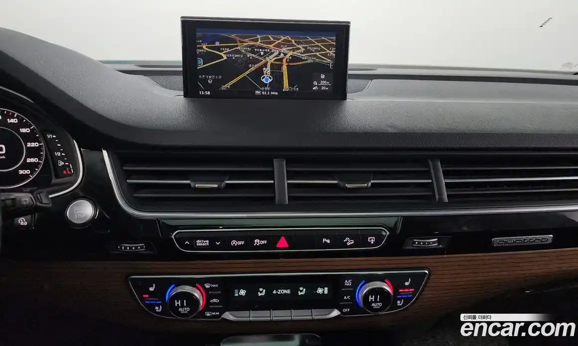 Audi Q7 2016 3.0 Автомат в Москве № 196563, фото 15