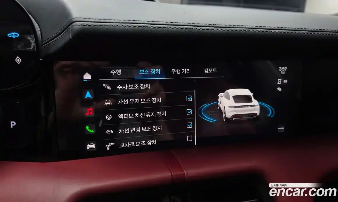 Porsche Taycan 2023 0.1 Автомат в Москве № 197422, фото 17