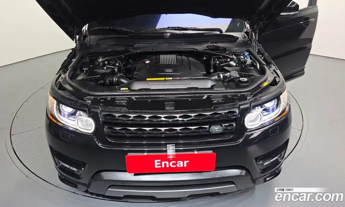 Land Rover Range-Rover Sport 2016 3.0 Автомат в Москве № 198173, фото 6