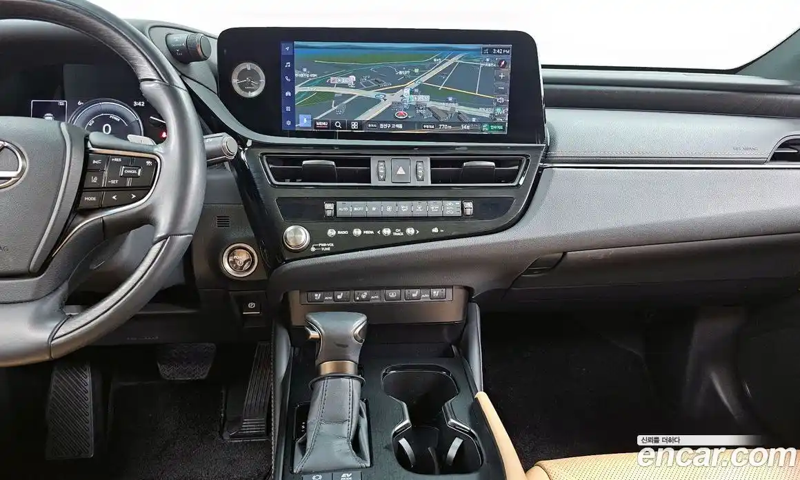 Lexus ES 2024 2.5 Автомат в Москве № 198818, фото 19