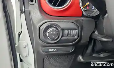 Jeep Gladiator 2023 3.6 Автомат в Москве № 199422, миниатюра 6