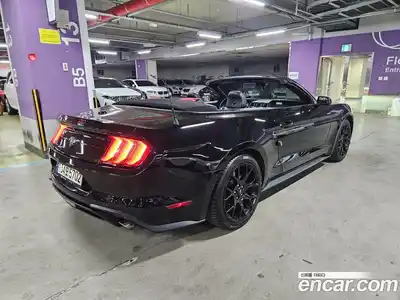 Ford Mustang 2021 2.3 Автомат в Москве № 199870, миниатюра 4