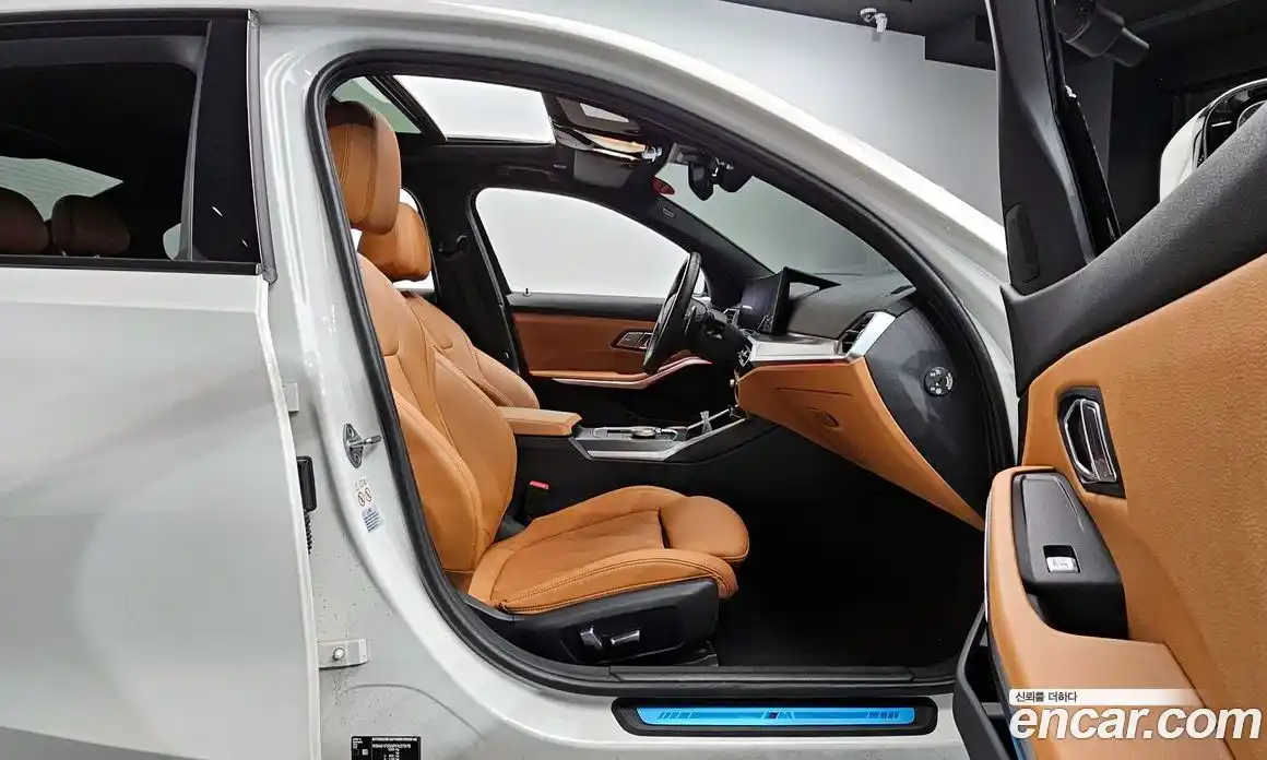 BMW 3-Series 2023 2.0 Автомат в Москве № 211412, фото 2