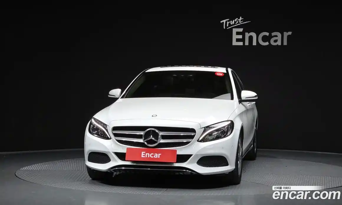 Mercedes-Benz C-Class 2016 2.0 Автомат в Москве № 212062, фото 3