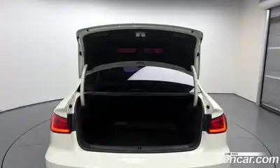 Audi A3 2015 1.6 Автомат в Москве № 212636, миниатюра 10