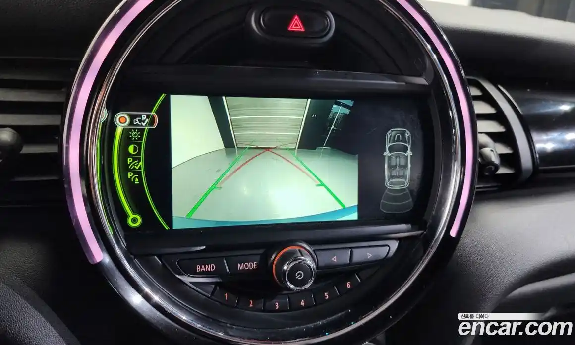 Mini Cooper Convertible 2018 1.5 Автомат в Москве № 214358, фото 18