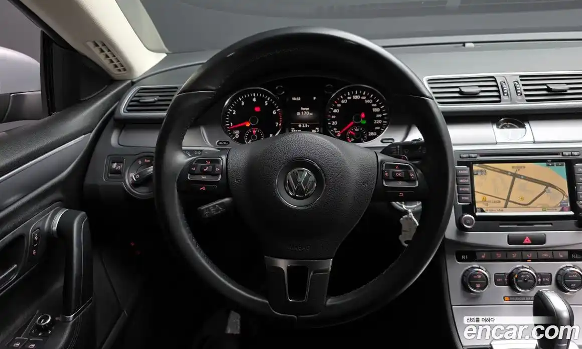 Volkswagen CC 2015 2.0 Автомат в Москве № 215047, фото 13