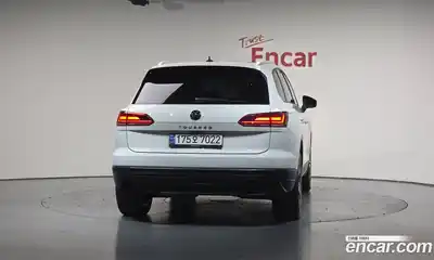 Volkswagen Touareg, 2021