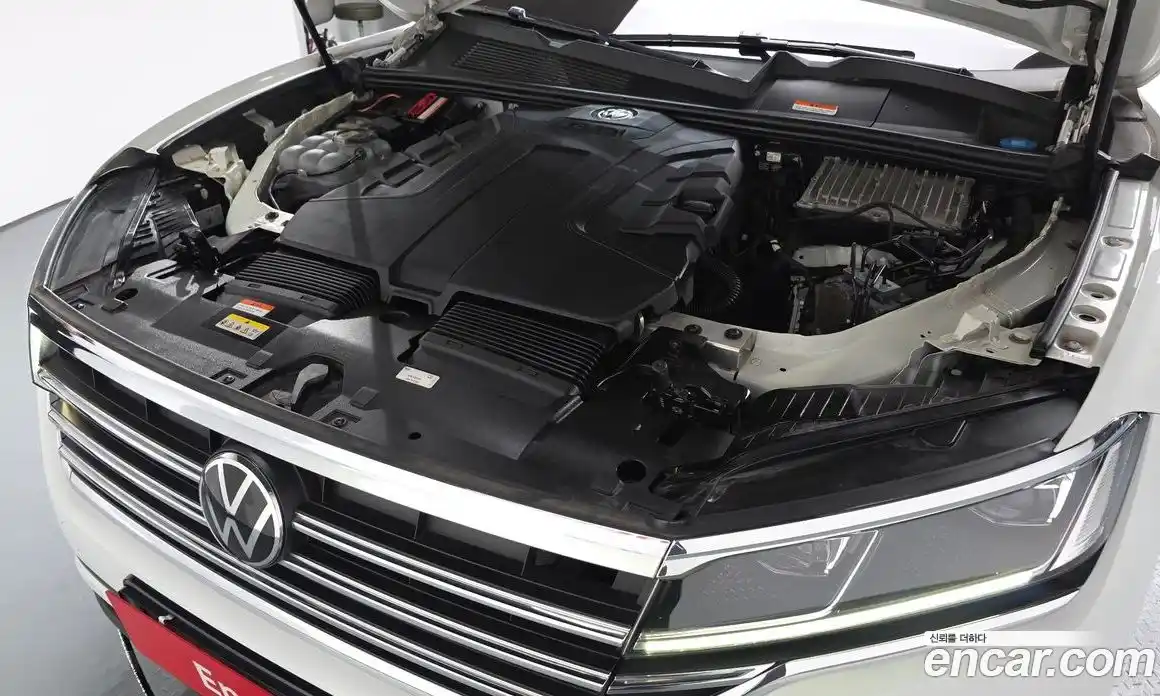 Volkswagen Touareg 2021 3.0 Автомат в Москве № 215156, фото 17