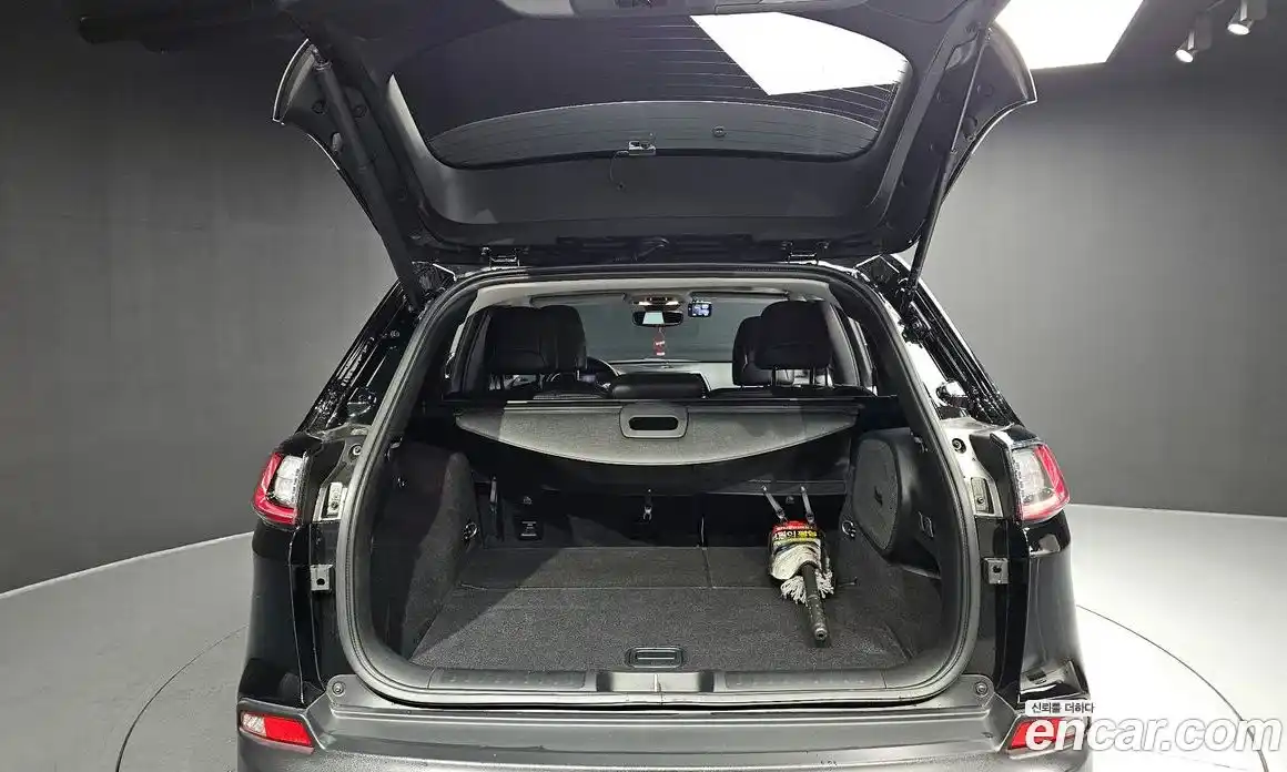 Jeep Cherokee 2020 2.4 Автомат в Москве № 215461, фото 2