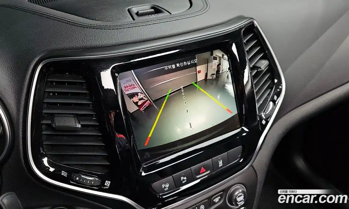 Jeep Cherokee 2020 2.4 Автомат в Москве № 215461, фото 4