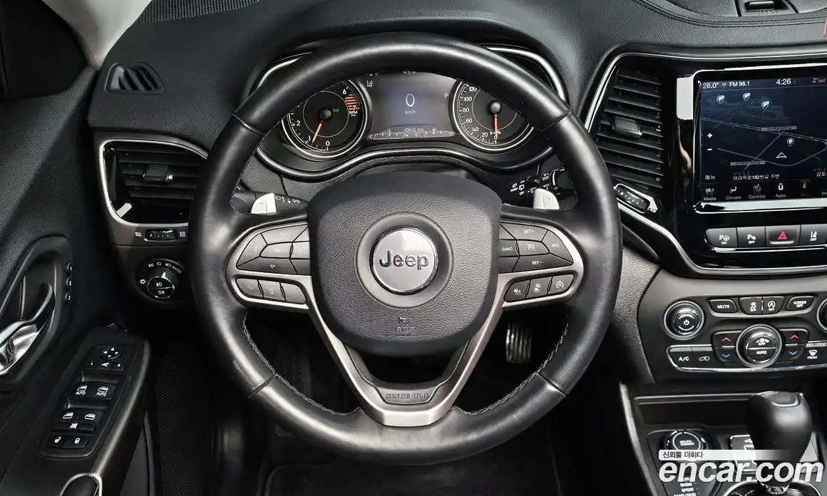 Jeep Cherokee 2020 2.4 Автомат в Москве № 215461, фото 10