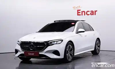 Mercedes-Benz E-Class 2024 2.0 Автомат в Москве № 218152, миниатюра 4