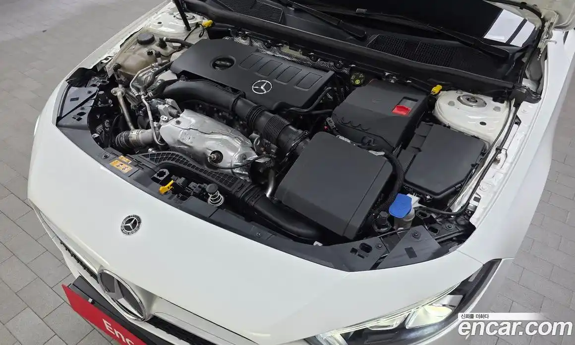 Mercedes-Benz A-Class 2020 2.0 Автомат в Москве № 224469, фото 16