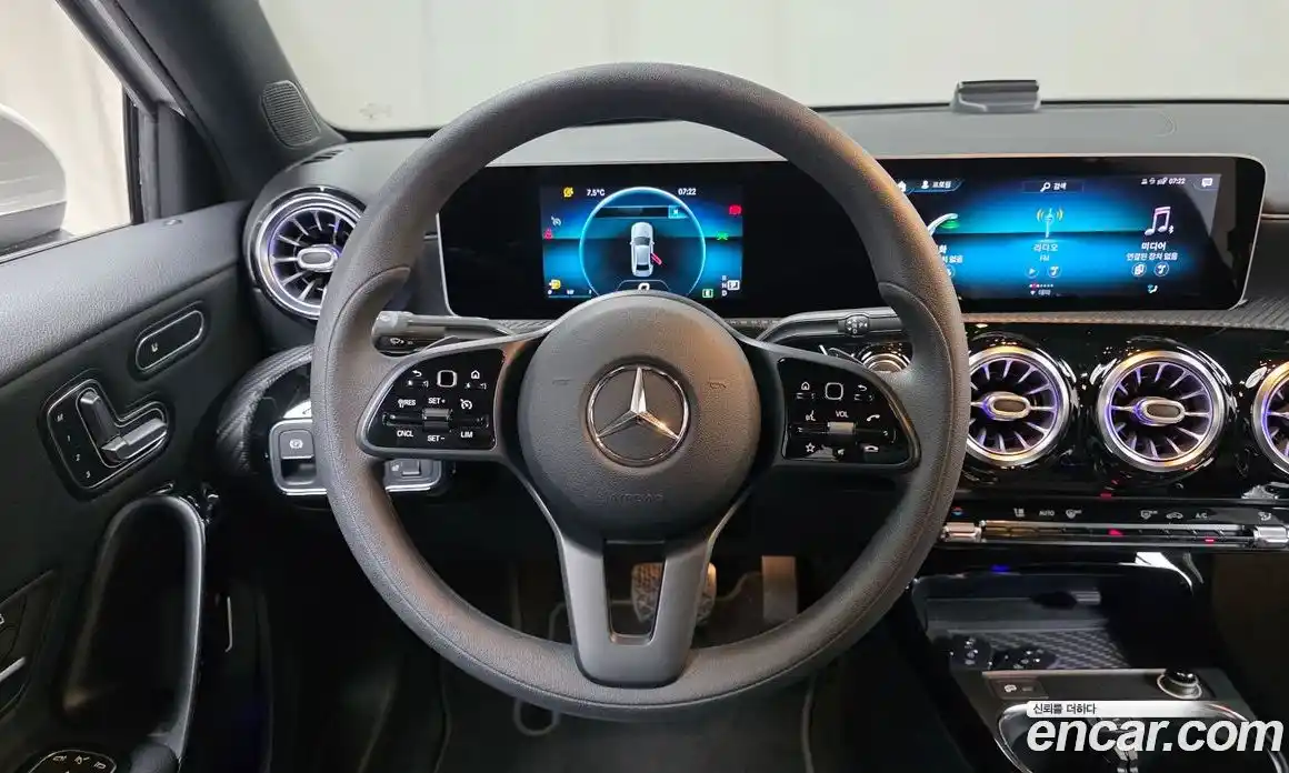 Mercedes-Benz A-Class 2020 2.0 Автомат в Москве № 224469, фото 18