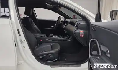 Mercedes-Benz A-Class 2020 2.0 Автомат в Москве № 224469, миниатюра 6