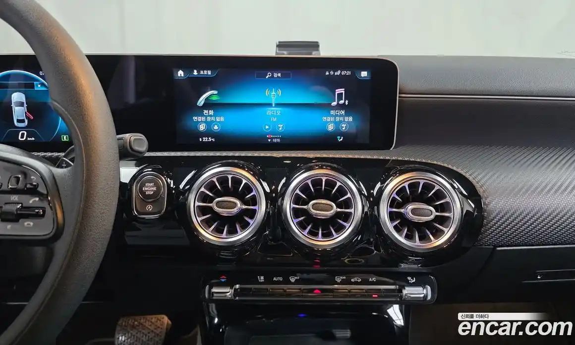 Mercedes-Benz A-Class 2020 2.0 Автомат в Москве № 224469, фото 9