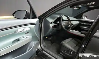 Genesis GV70 2024 2.5 Автомат в Москве № 22488, миниатюра 7