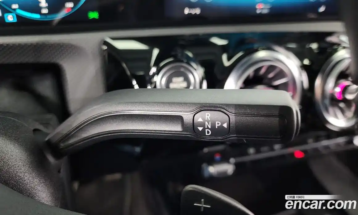 Mercedes-Benz A-Class 2022 2.0 Автомат в Москве № 225080, фото 12