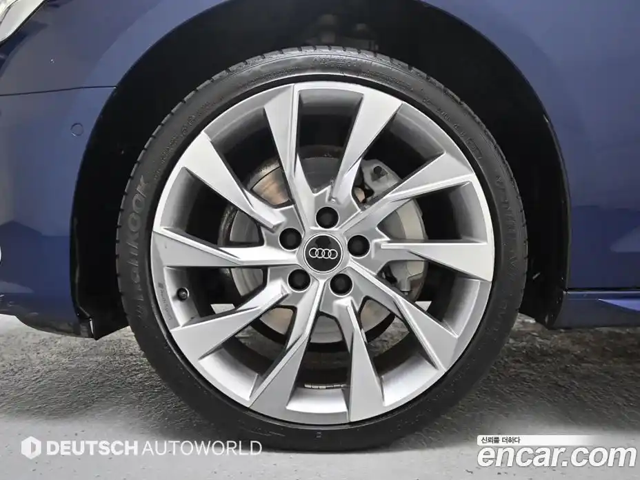 Audi A4 2023 2.0 Автомат в Москве № 229991, фото 5