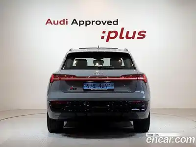 Audi Q8 e-tron 2024 0.2 Автомат в Москве № 230247, миниатюра 4