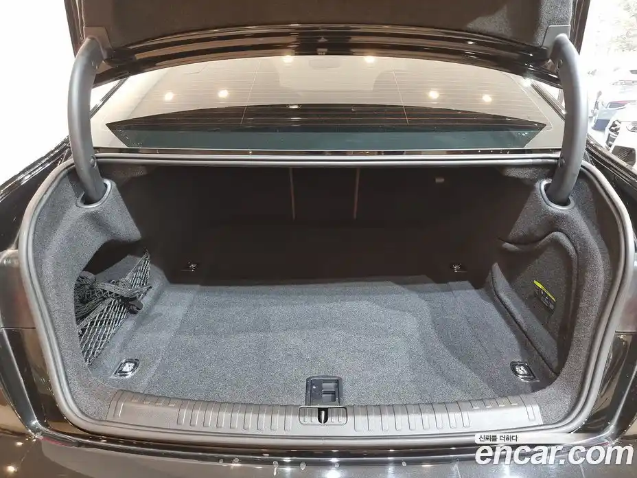 Audi A6 2023 2.0 Автомат в Москве № 230338, фото 14