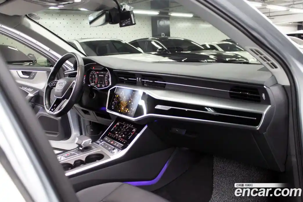 Audi A6 2021 2.0 Автомат в Москве № 230339, фото 10