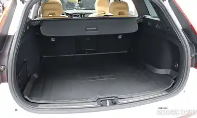 Volvo V60 2024 2.0 Автомат в Москве № 230845, миниатюра 4