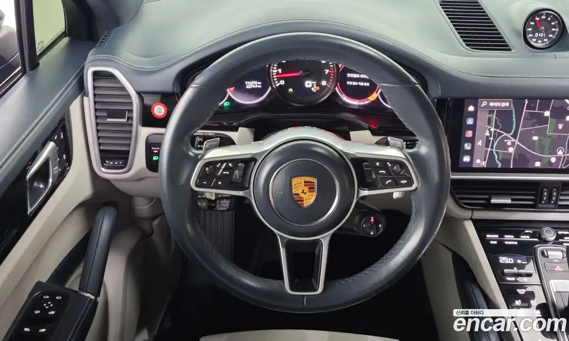 Porsche Cayenne 2022 3.0 Автомат в Москве № 230980, фото 13