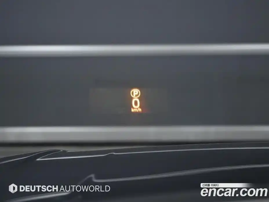 Land Rover Range-Rover 2017 4.4 Автомат в Москве № 231367, фото 17