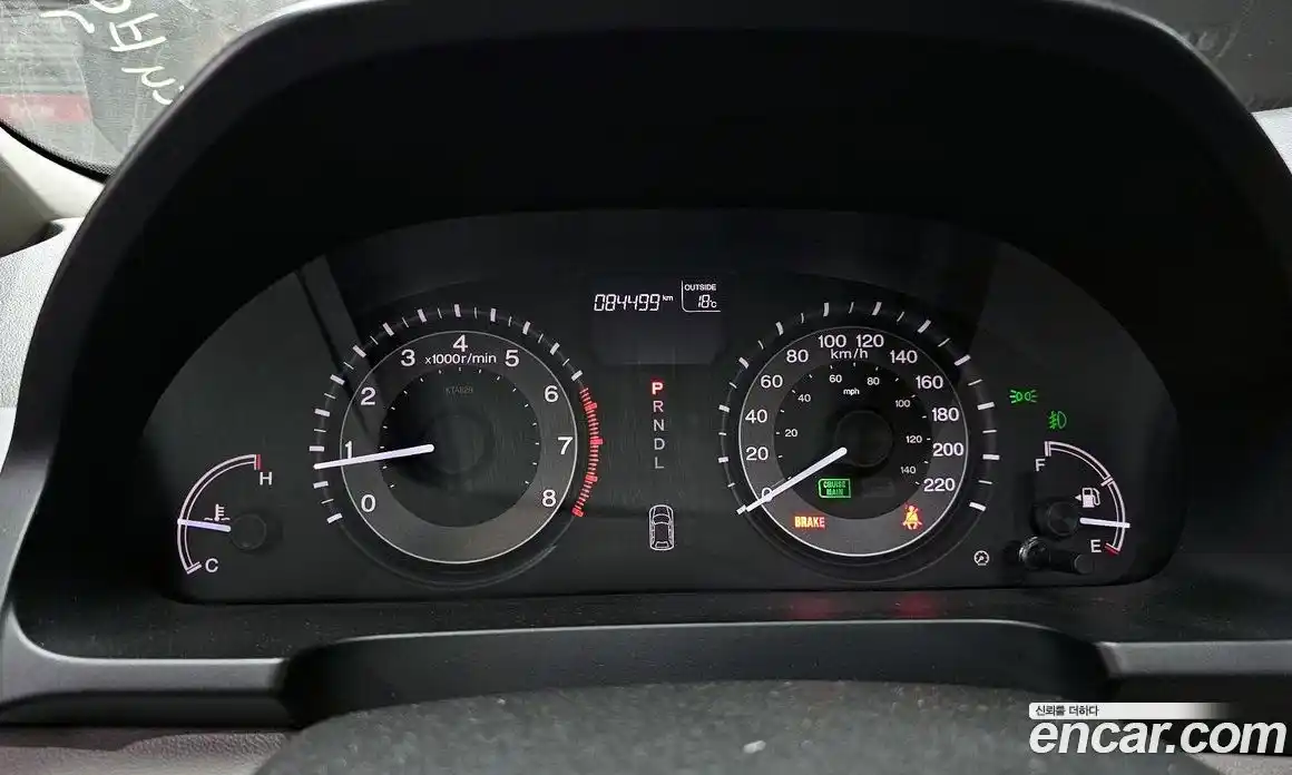 Honda Odyssey 2015 3.5 Автомат в Москве № 232915, фото 10