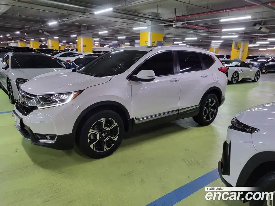 Honda CR-V 2019 1.5 Автомат в Москве № 232984, фото 3