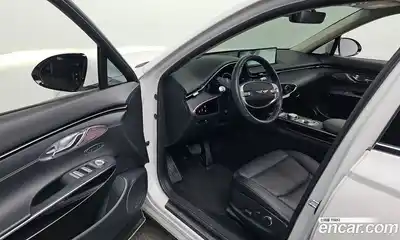 Genesis GV70 2023 2.5 Автомат в Москве № 23579, миниатюра 3