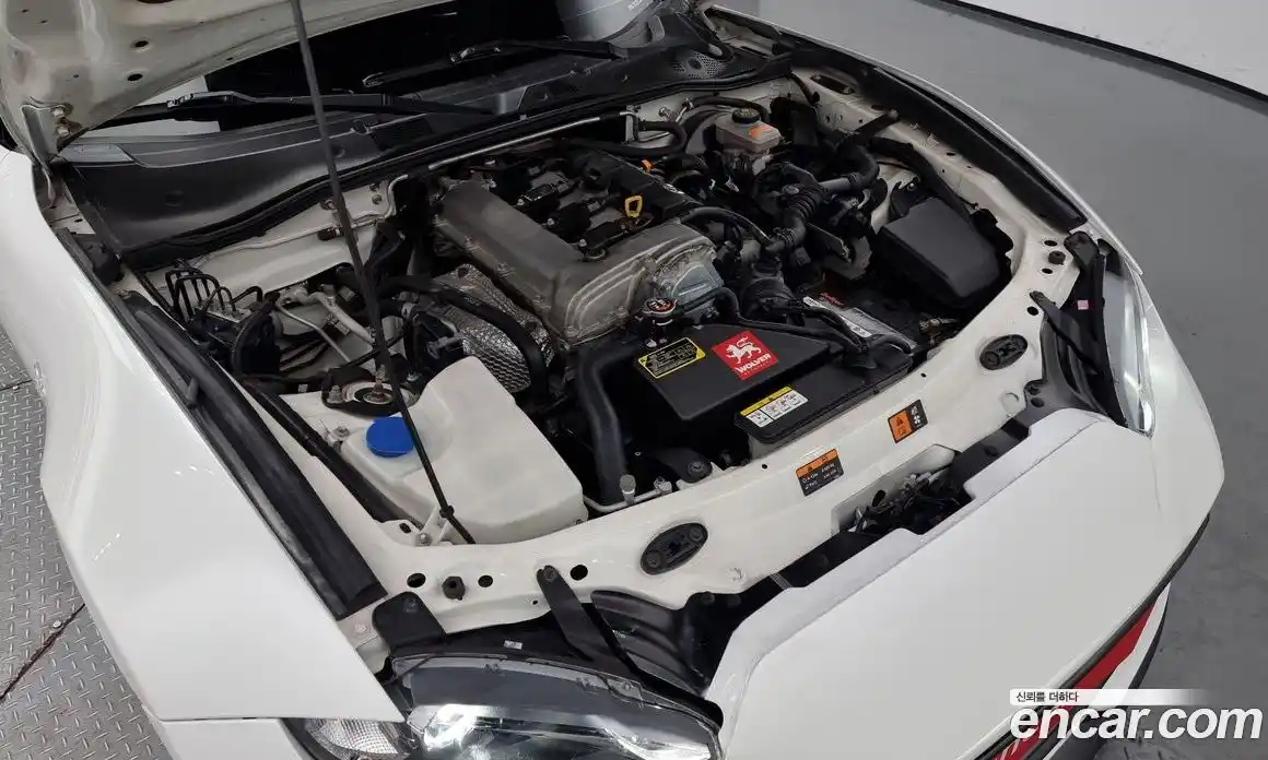 Mazda MX-5 Miata 2016 2.0 Механическая в Москве № 236094, фото 6