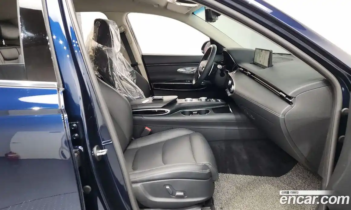 Genesis GV70 2021 2.2 Автомат в Москве № 24396, фото 20