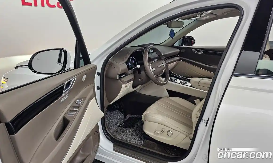 Genesis GV80 2023 2.5 Автомат в Москве № 24514, фото 3