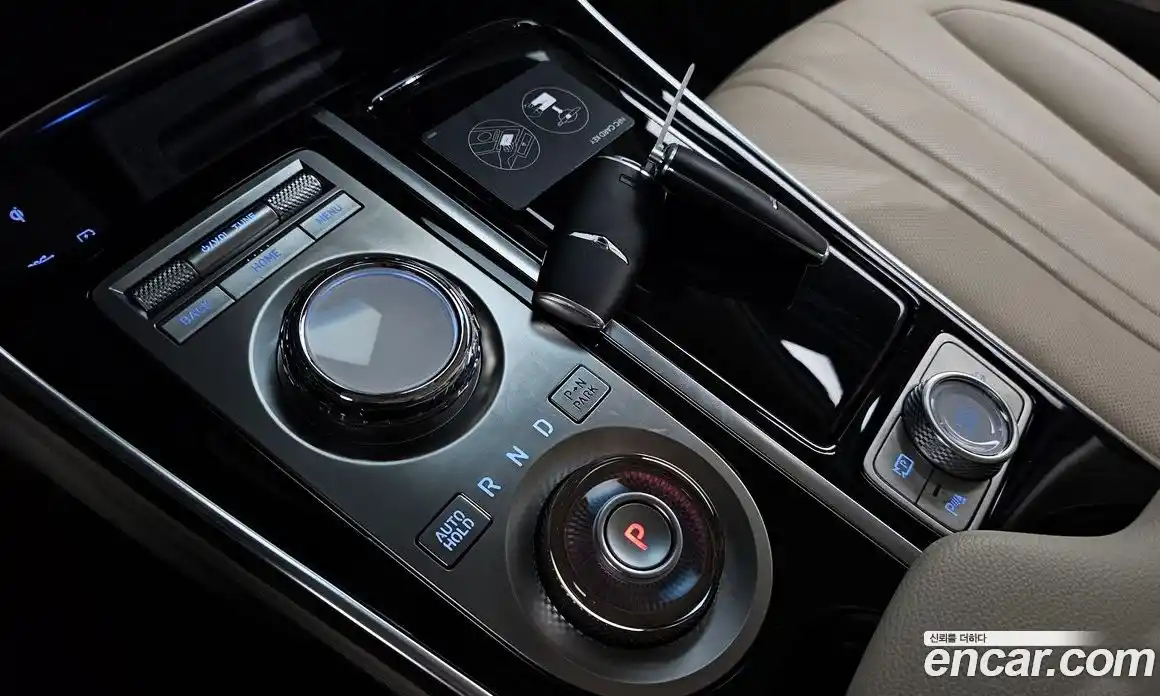 Genesis GV80 2023 2.5 Автомат в Москве № 24514, фото 8