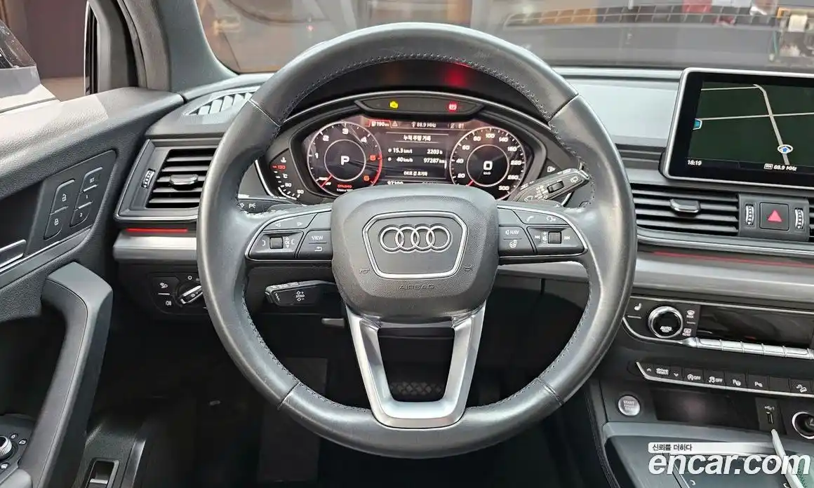 Audi Q5 2020 2.0 Автомат в Москве № 248585, фото 13