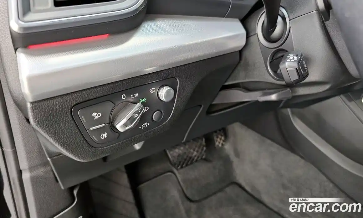 Audi Q5 2020 2.0 Автомат в Москве № 248585, фото 3