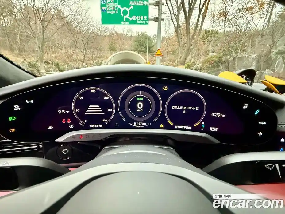 Porsche Taycan 2022 Автомат в Москве № 251476, фото 12