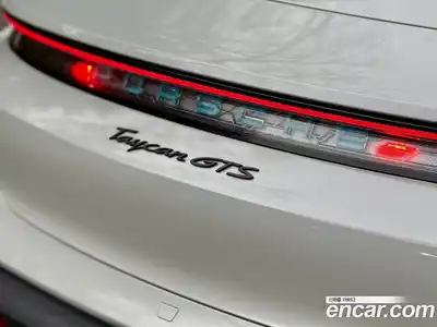 Porsche Taycan 2022 Автомат в Москве № 251476, миниатюра 5