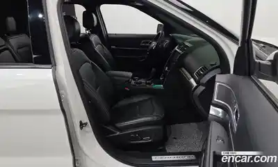 Ford Explorer 2017 2.3 Автомат в Москве № 255553, миниатюра 11