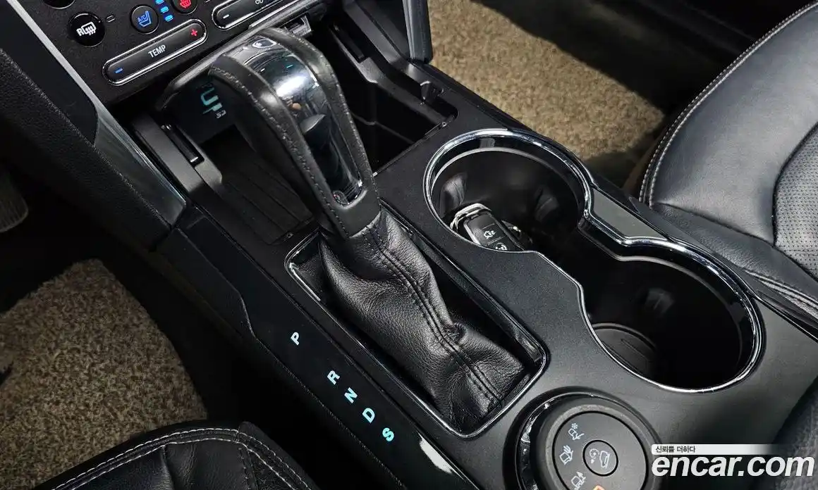 Ford Explorer 2016 2.3 Автомат в Москве № 255609, фото 9