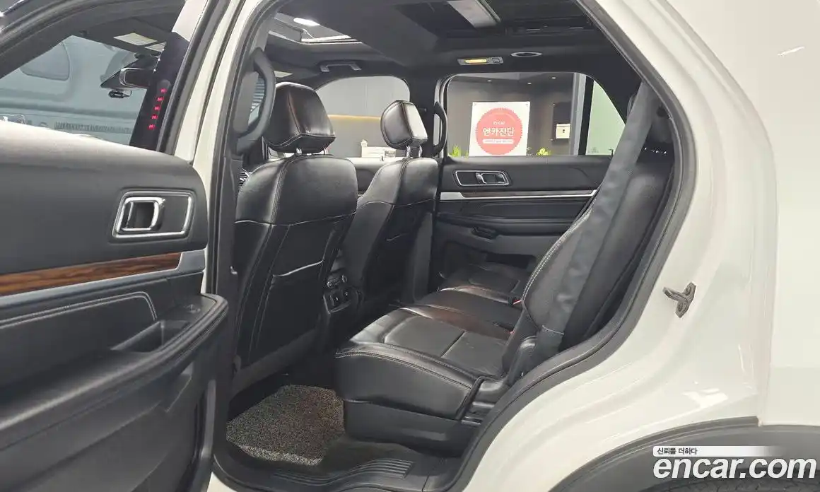 Ford Explorer 2017 2.3 Автомат в Москве № 255689, фото 12