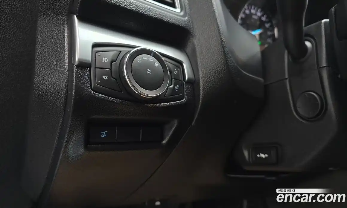 Ford Explorer 2017 2.3 Автомат в Москве № 255689, фото 14