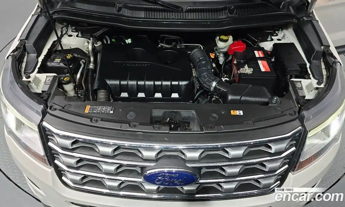 Ford Explorer 2017 2.3 Автомат в Москве № 255689, фото 6